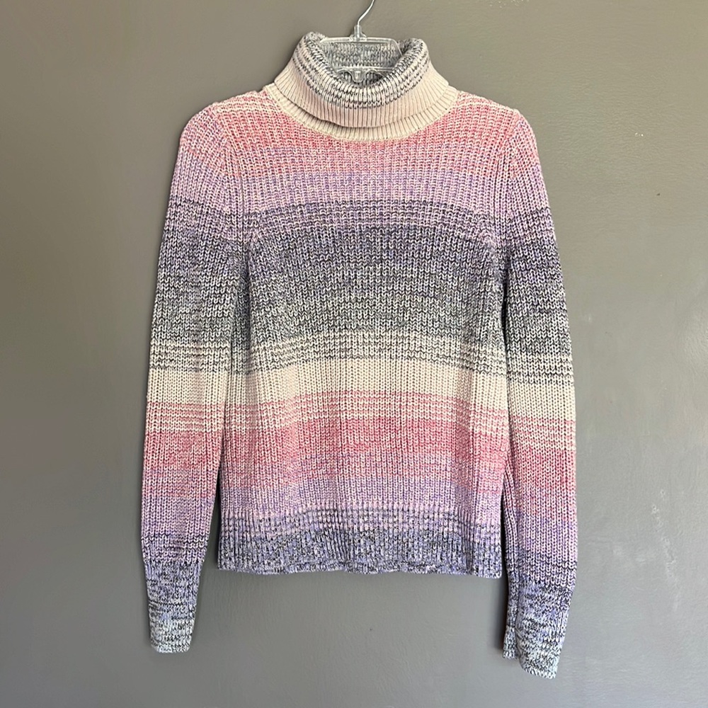 GAP cotton turtle neck sweater M